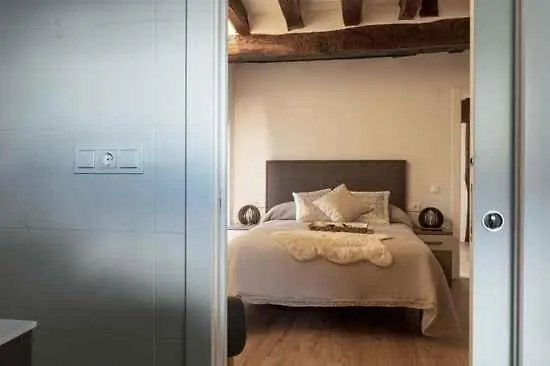 Mercedes Etxea * Kripan